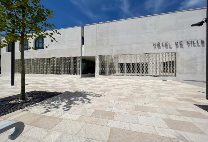 Hôtel de ville de Carnoux